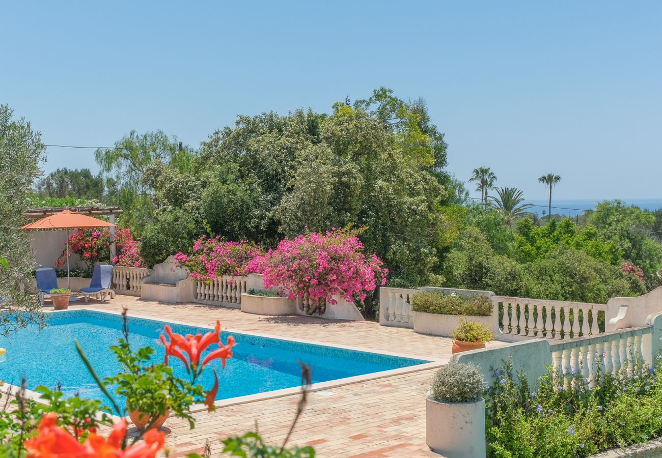 Villa in Lagos - Casa das Flores