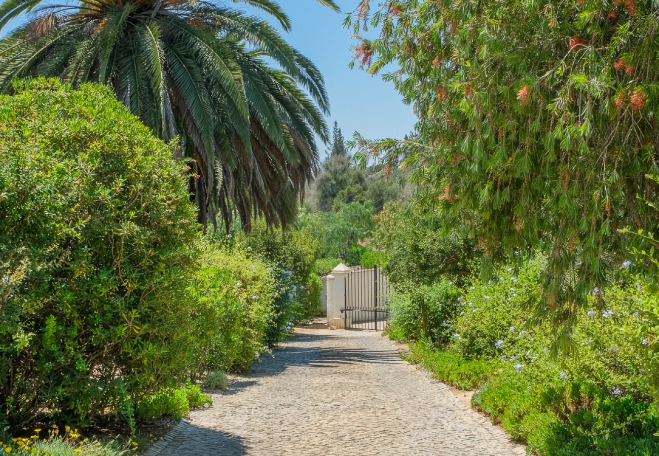 Villa in Lagos - Casa das Flores