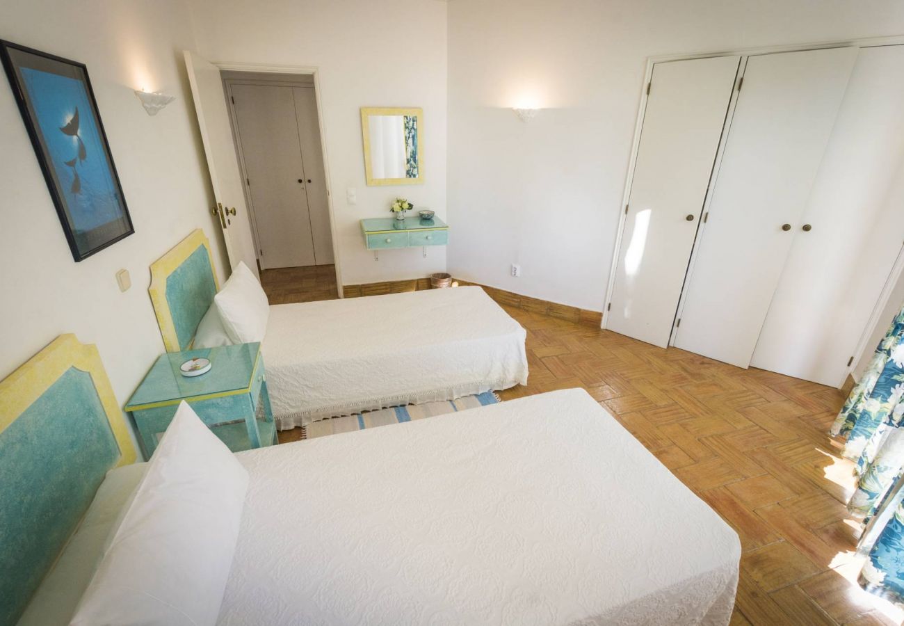 Villa in Lagos - Casa Veado, 4 bedroom villa with heated pool