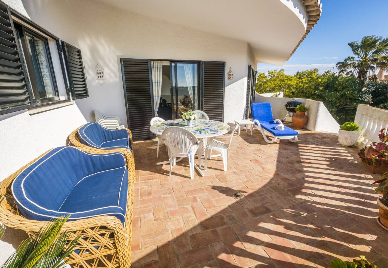 Villa in Lagos - Casa Veado, 4 bedroom villa with heated pool