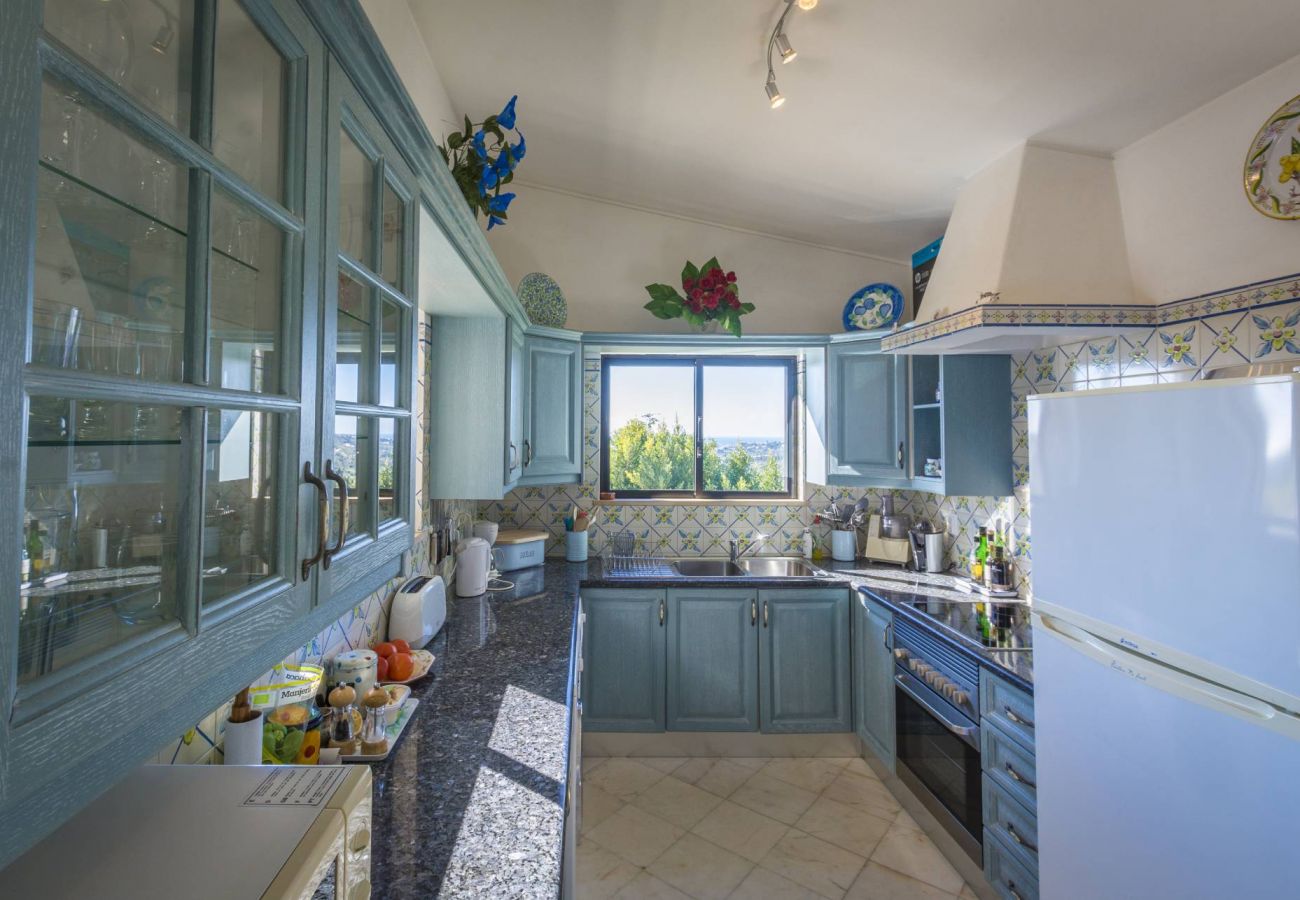 Villa in Lagos - Casa Veado, 4 bedroom villa with heated pool