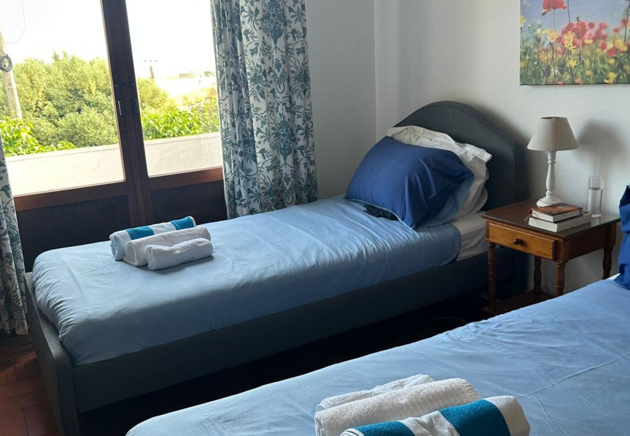 Villa in Lagos - Tres Palmeiras