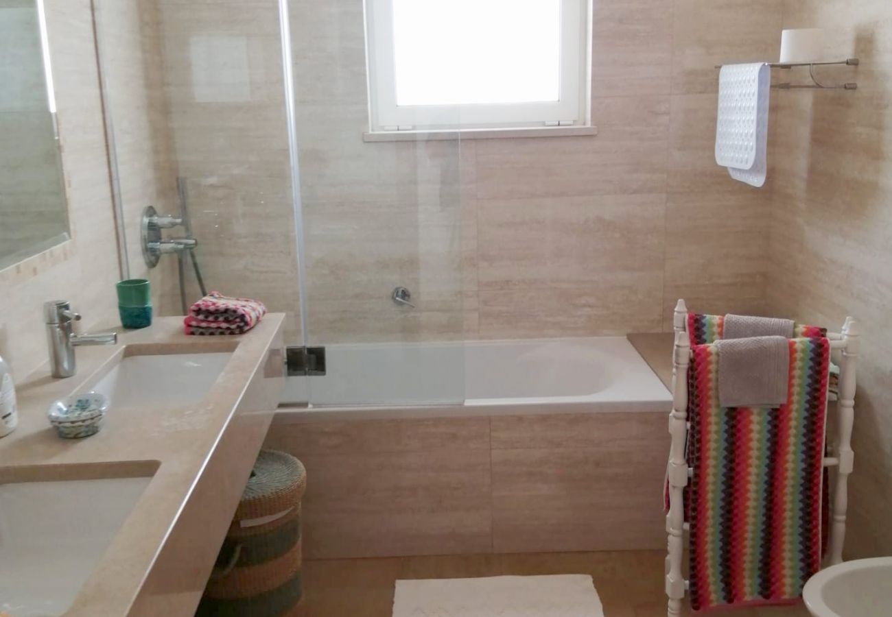 Villa in Lagos - Casa Cegonha