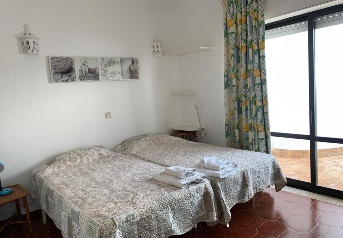 Apartment in Luz - Casa Paradise (3D)
