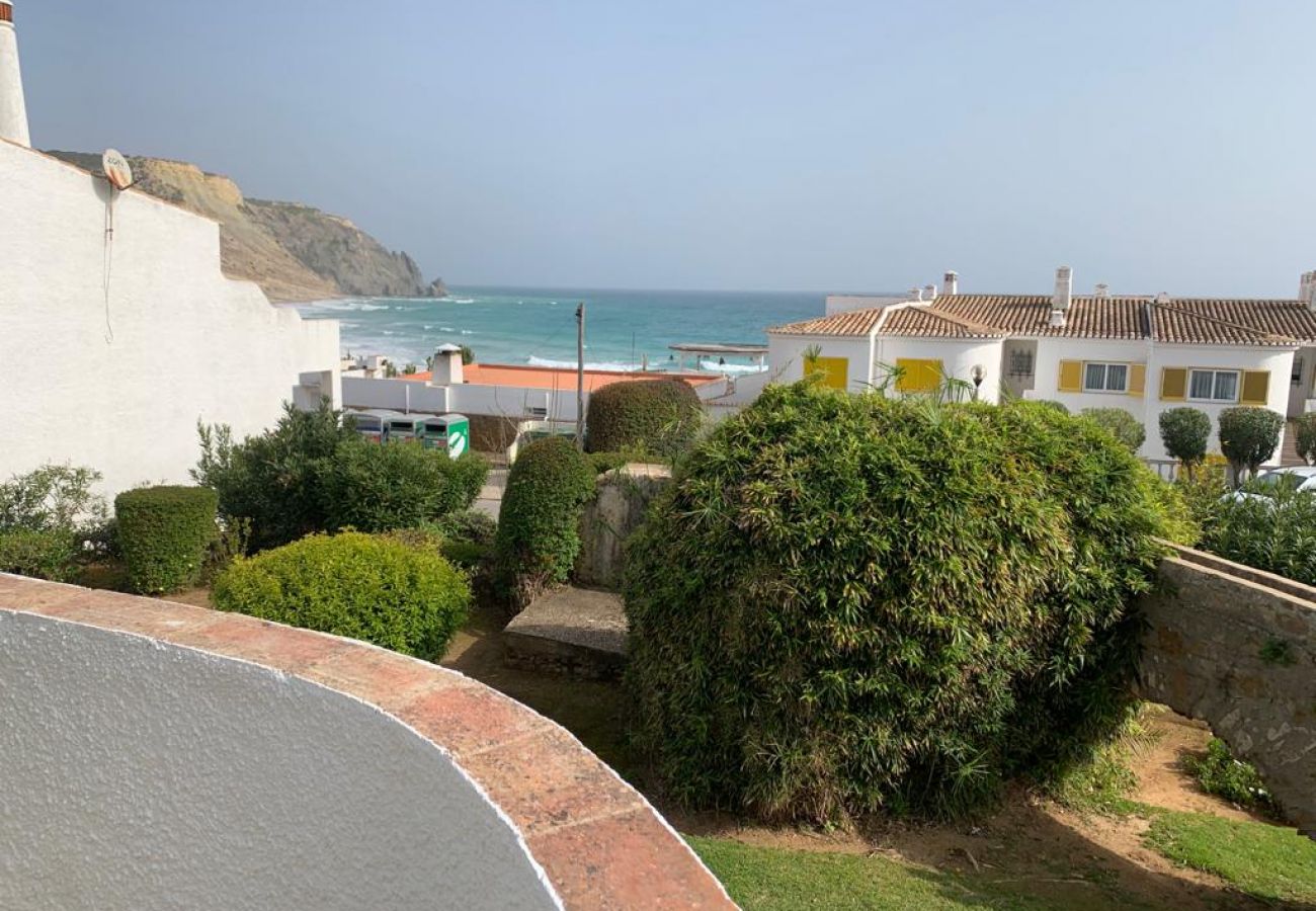 Apartment in Luz - Casa Paradise (3D)