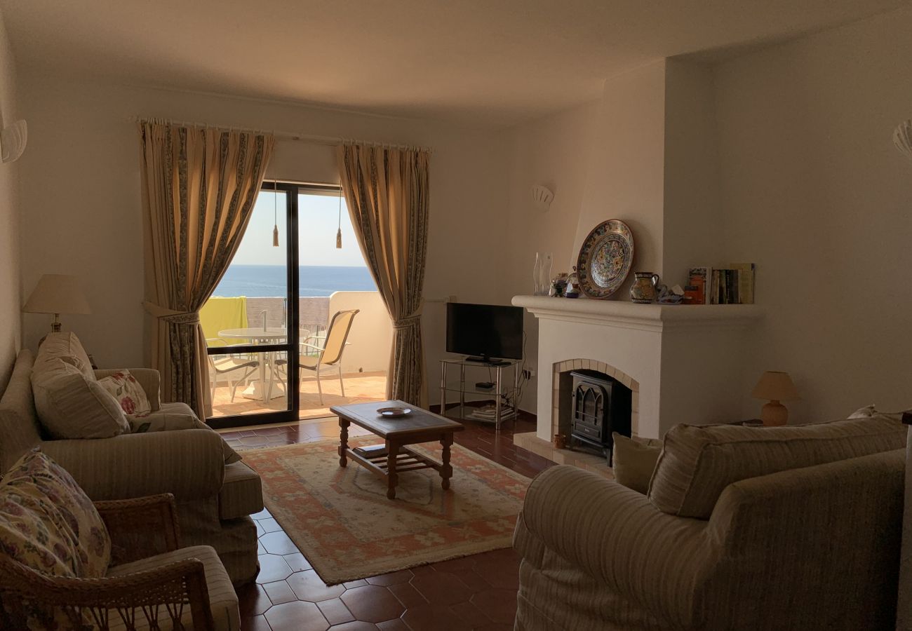 Apartment in Luz - Casa Paradise (3D)