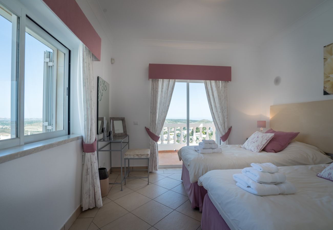 Villa in Budens - Santo António 206