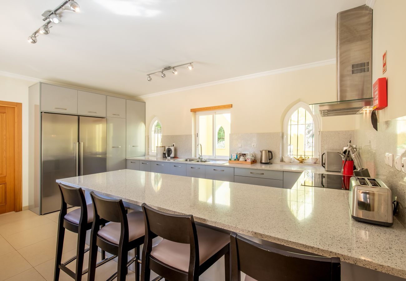 Villa in Lagos - Casa Amarela