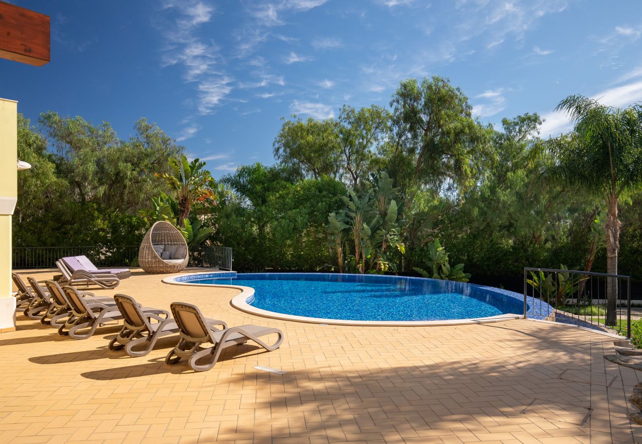 Villa in Lagos - Casa Amarela