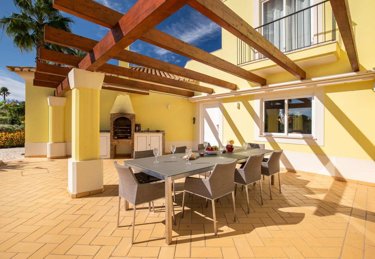 Villa in Lagos - Casa Amarela