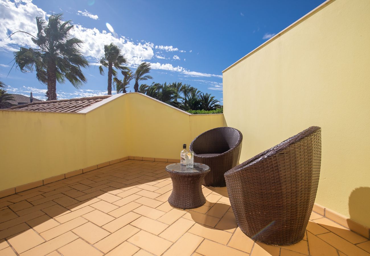 Villa in Lagos - Casa Amarela