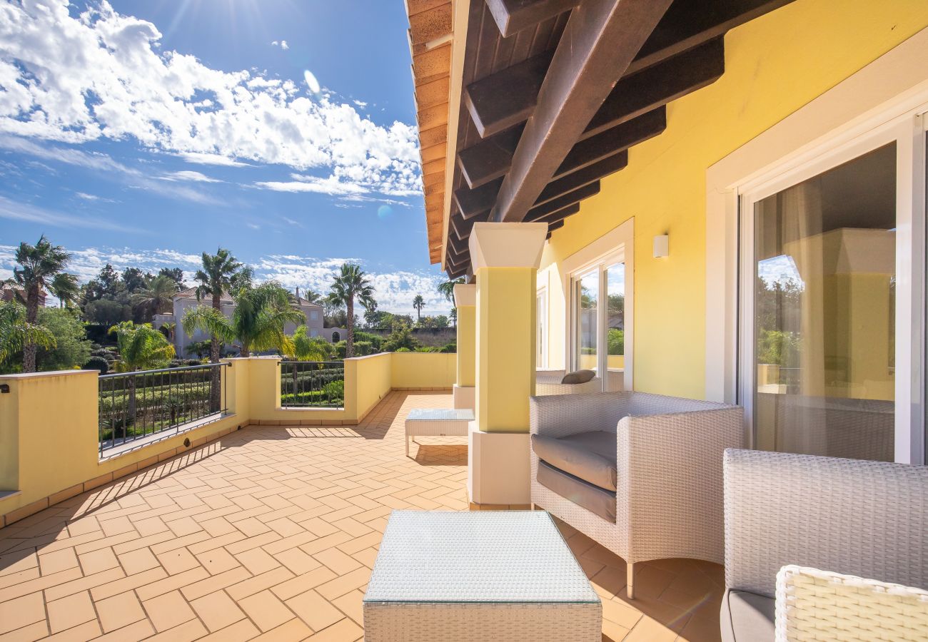 Villa in Lagos - Casa Amarela