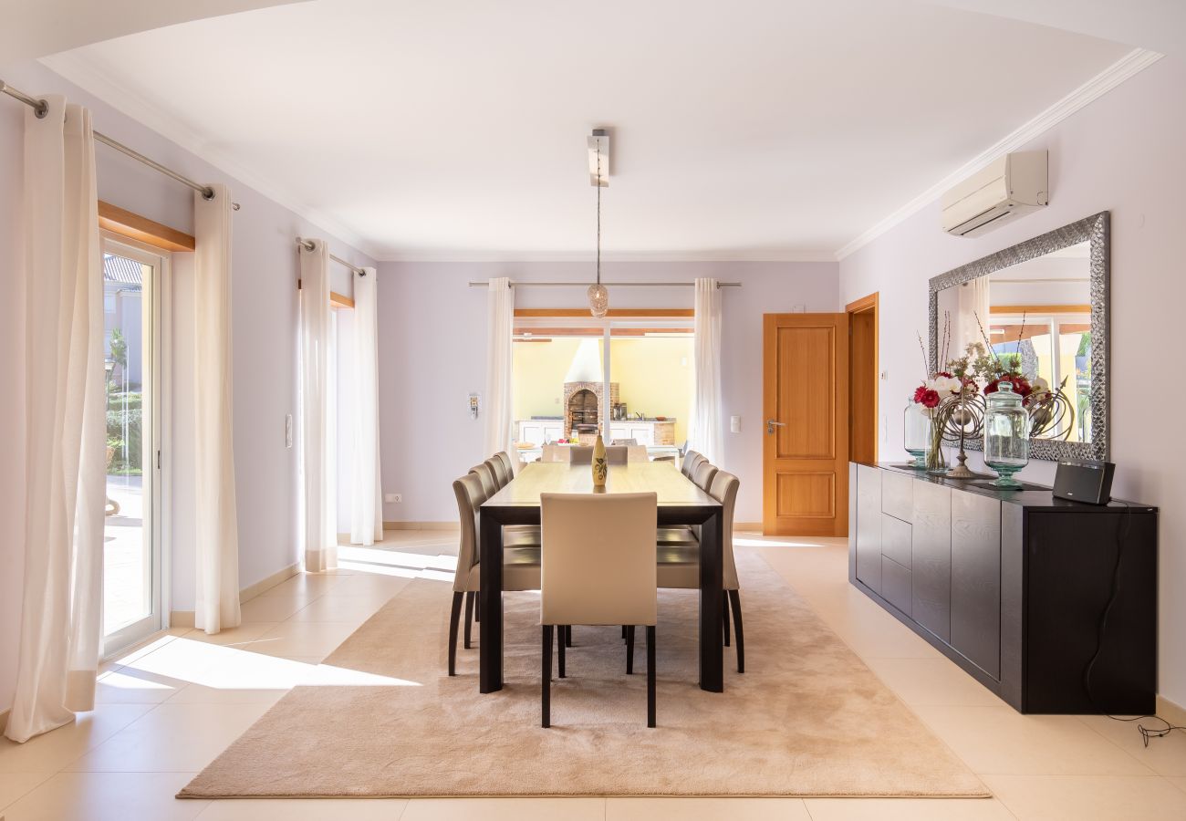 Villa in Lagos - Casa Amarela