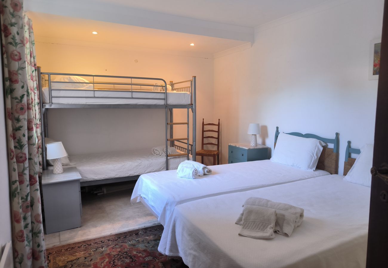 Townhouse in Luz - Luz Bay Club 29