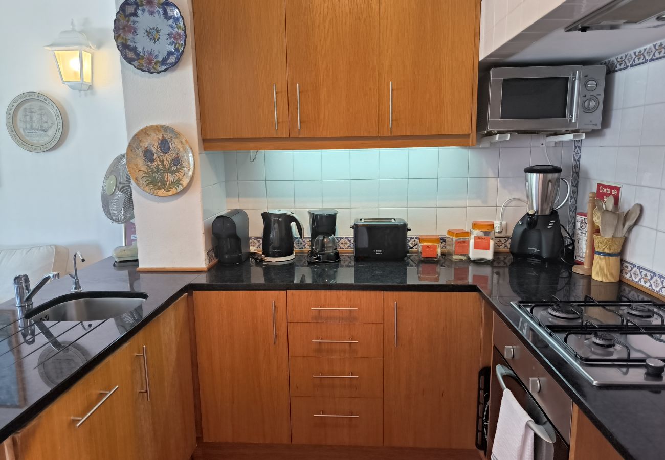 Townhouse in Luz - Luz Bay Club 29