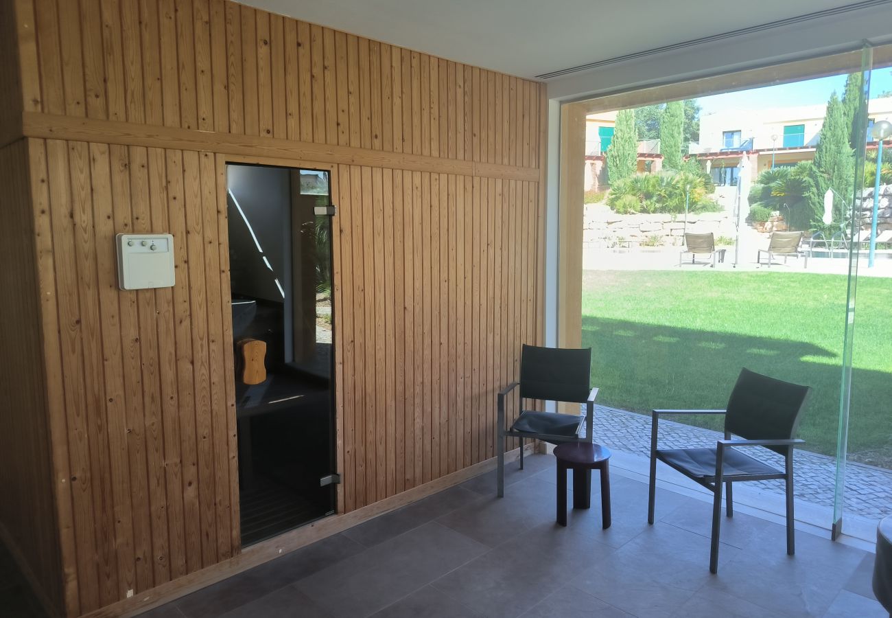 House in Luz - Casa Amarillo