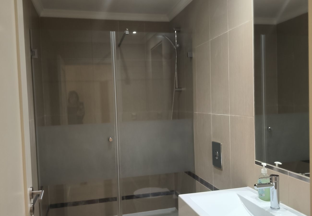 House in Luz - Casa Amarillo