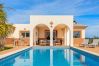 Villa in Vila do Bispo - Sanctuary Surf Stay